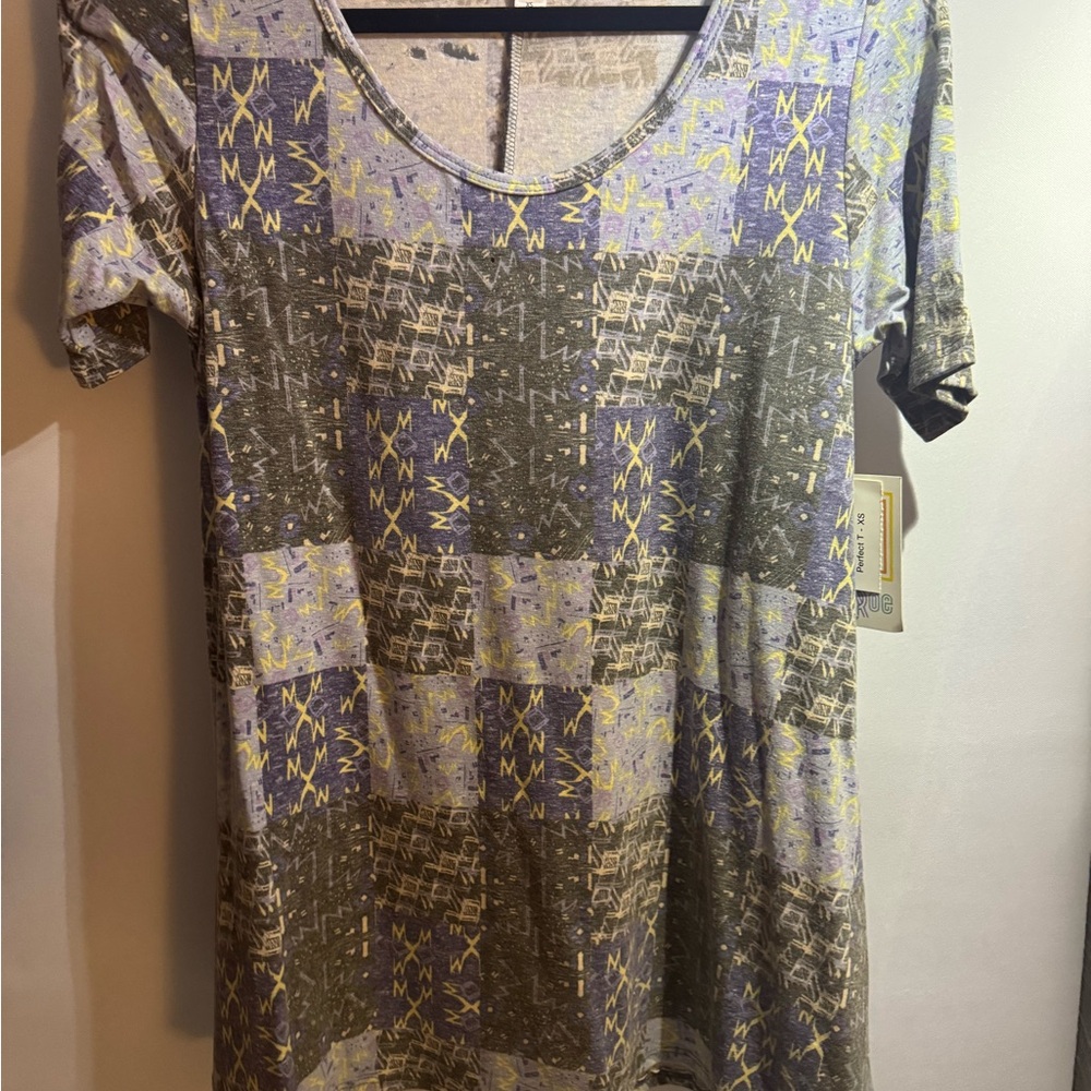 LuLaRoe Olive and Lavender Graphic Tee